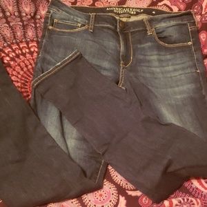 American Eagle skinny jeans